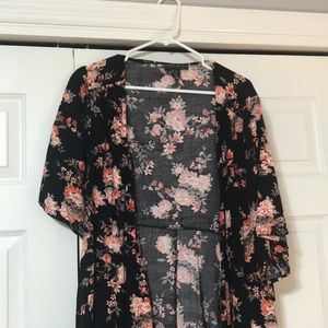 Forever 21 floral kimono